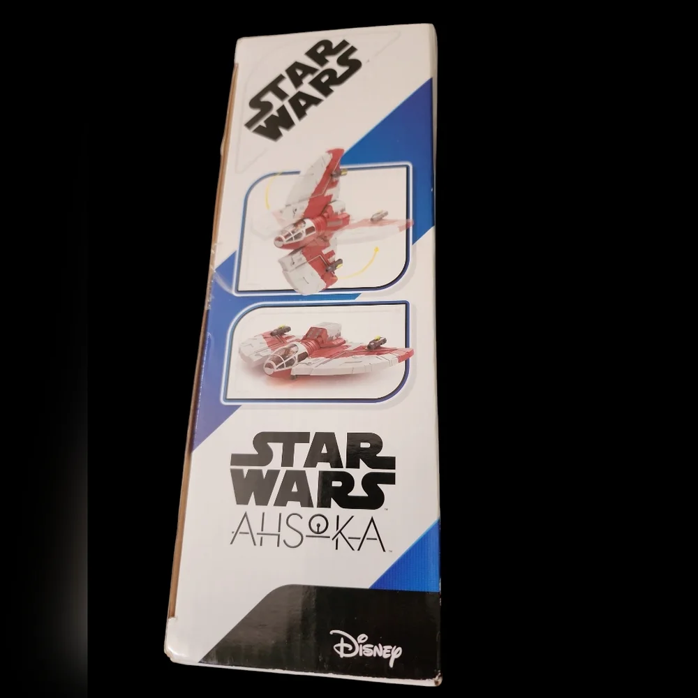 Star Wars: Mission Fleet Ahsoka Tano T-6 Jedi Shuttle Toy w Action Figure T